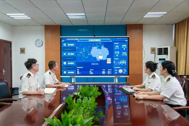 出口茶基地如何实现全程机械化管理?来看这个成功案例! brand_alt_mark