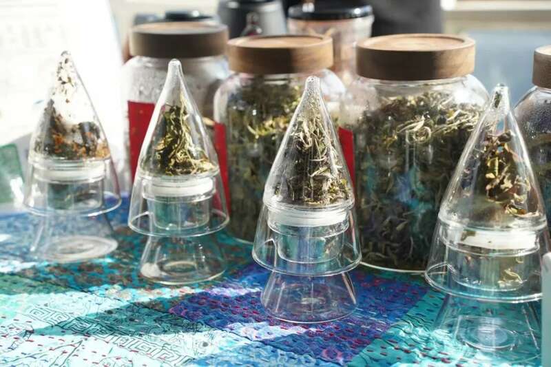 首届云南白茶(无量山)产业发展大会在大理南涧举行 brand_alt_mark