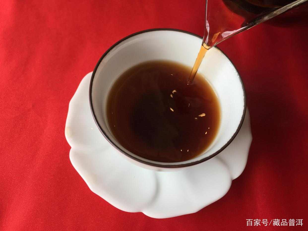 兴海茶厂经典班章茶系列：06野生班章王，一定要试试的中期班章茶