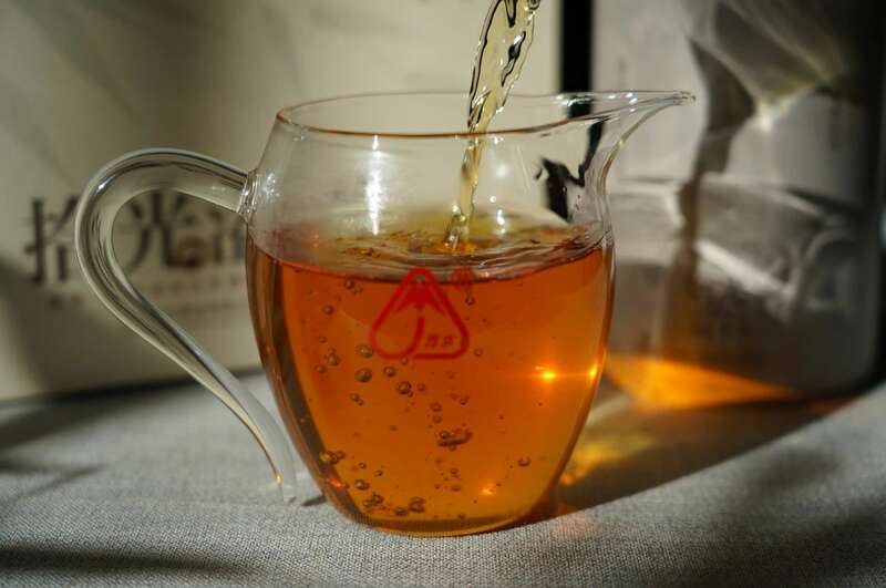 嘉木拾光溢彩 花漾茶心 高原红韵 brand_alt_mark