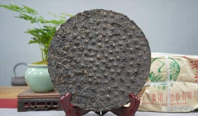 下关与八角亭普洱茶对比分析，哪个品牌更适合你