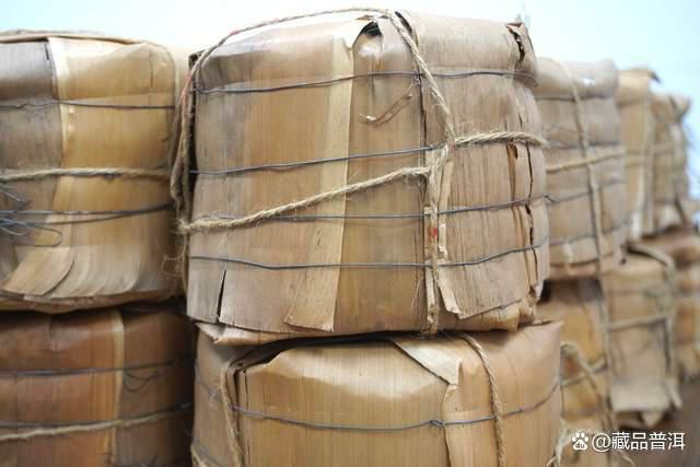 普洱茶存储容器选择指南，告别塑料袋存茶误区