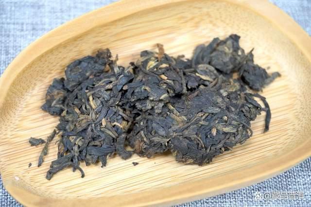 普洱茶冲泡技巧详解，7比3投茶比例让茶汤更均衡