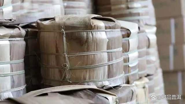 回南天普洱茶存放攻略,避免受潮霉变的实用方法 回南天普洱茶存放攻略,避免受潮霉变的实用方法