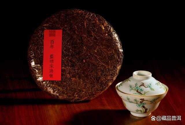 普洱老茶选购攻略：年份越老越值钱吗及三大选购原则