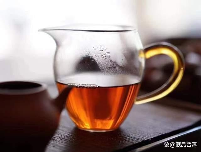 2004年南峤双狮号原野香普洱茶深度解析，经典老生普的魅力传奇