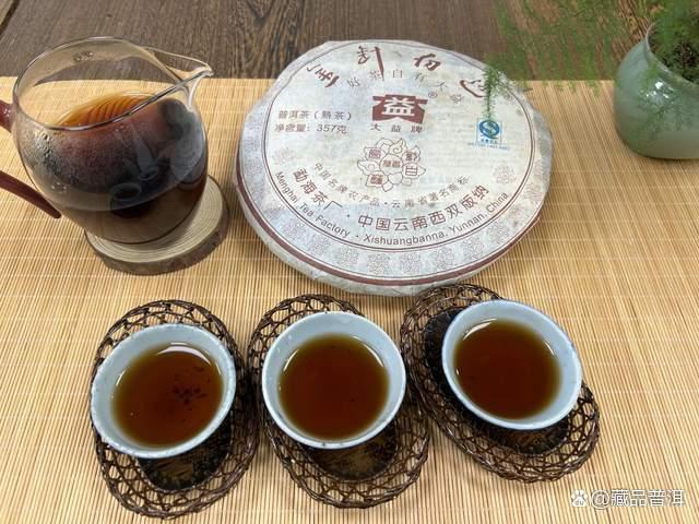 大益金针白莲与7572熟茶对比分析 两者特点差异详解