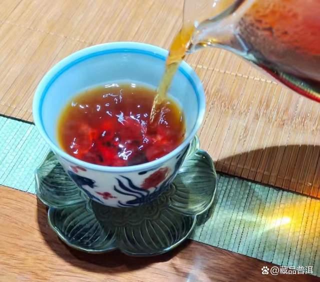 普洱生茶和熟茶的区别详解:老生茶不会变成熟茶 普洱生茶和熟茶的区别详解:老生茶不会变成熟茶