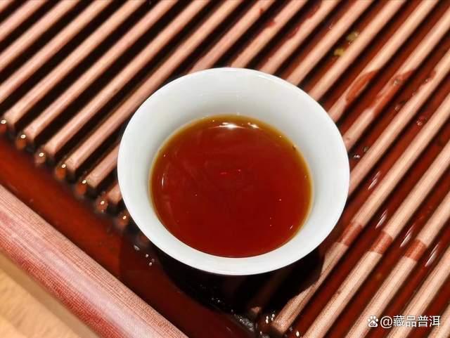 2000年班章大白菜熟茶三款解析：大一号大二号特二号特点对比