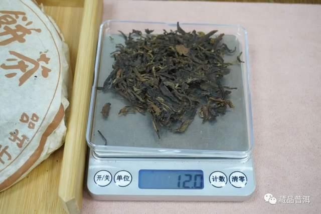 普洱老茶冲泡全攻略：选器投茶醒茶出汤四大要点