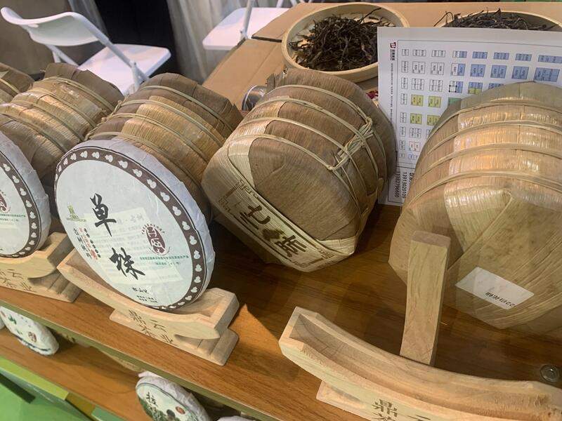 普洱茶市场遭遇寒冬 新茶价格跌破出厂价茶商被迫送货上门 brand_alt_mark