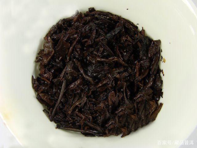 8592紫天熟饼的传奇由来与独特品鉴价值解析