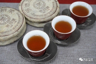 2003年易昌号普洱茶四款经典茶品全面解析 2003年易昌号普洱茶四款经典茶品全面解析