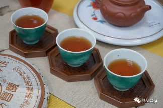 2003年易昌号普洱茶四款经典茶品全面解析 2003年易昌号普洱茶四款经典茶品全面解析