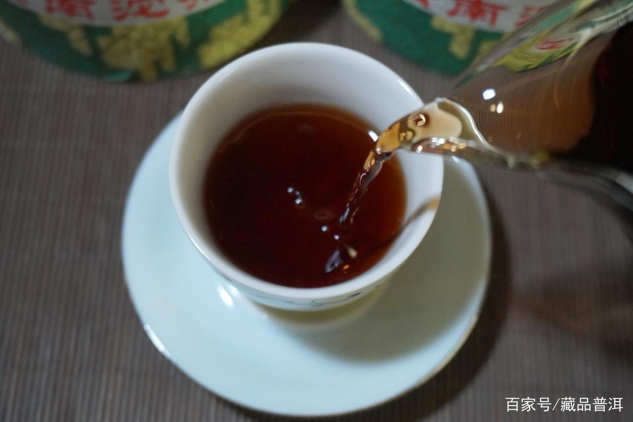 96销法沱口感评测 老下关茶厂经典熟茶品鉴体验