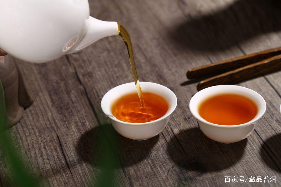 从绿茶到普洱茶：一位茶叶世家的三十年品茶心路历程