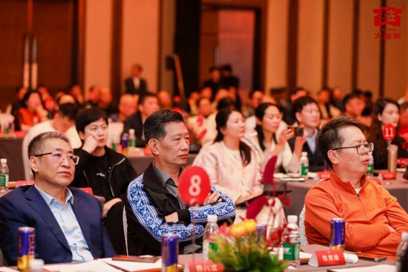 张亚峰：牵手里斯，打造中国百亿茶企