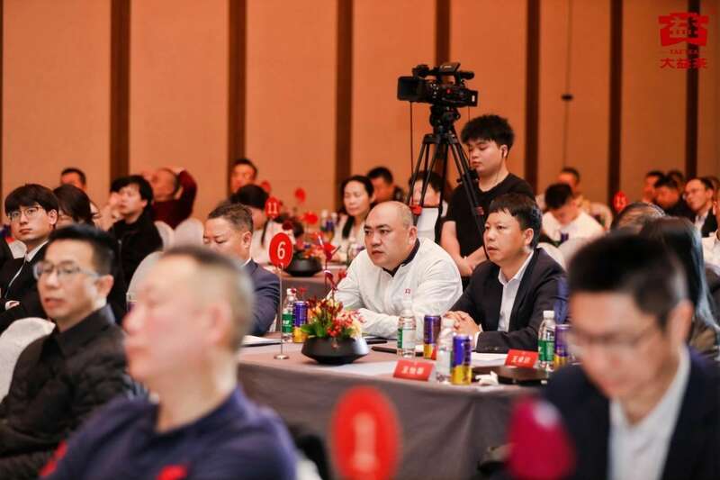 张亚峰：牵手里斯，打造中国百亿茶企