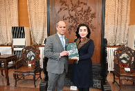 中华茶文化大使董晓欣与驻华大使交流茶文化