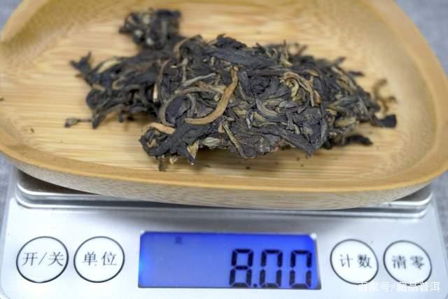 普洱茶冲泡技巧:茶块配碎茶解决浓淡不均问题 普洱茶冲泡技巧:茶块配碎茶解决浓淡不均问题