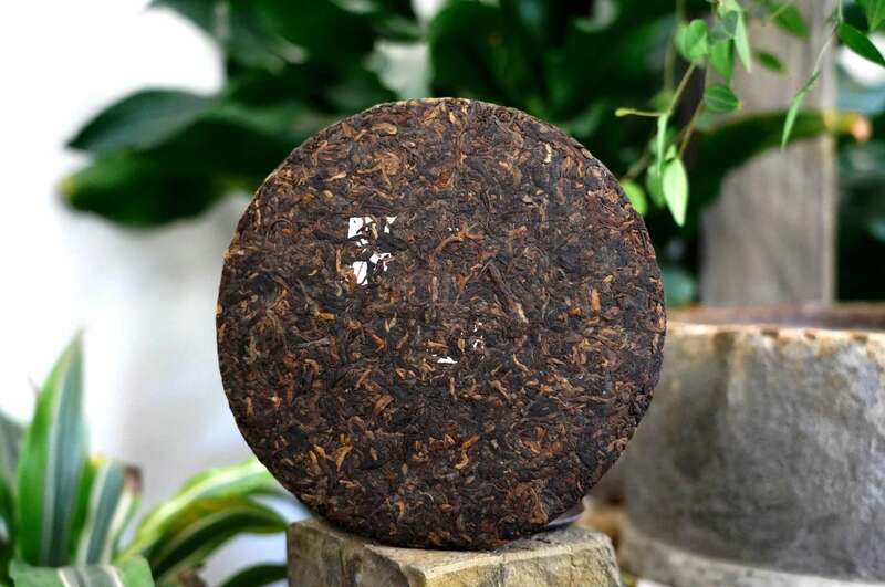 象耕班章普洱熟茶品味自然馈赠 开启醇香茶韵体验 八角亭象耕班章 一杯熟普,品岁月醇香,感自然馈赠