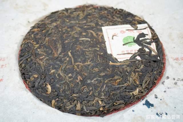 普洱茶紧压茶vs散茶哪个更好？制作工艺与储存优势解析