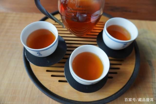 普洱茶中期茶选购指南：10-20年陈化价值解析