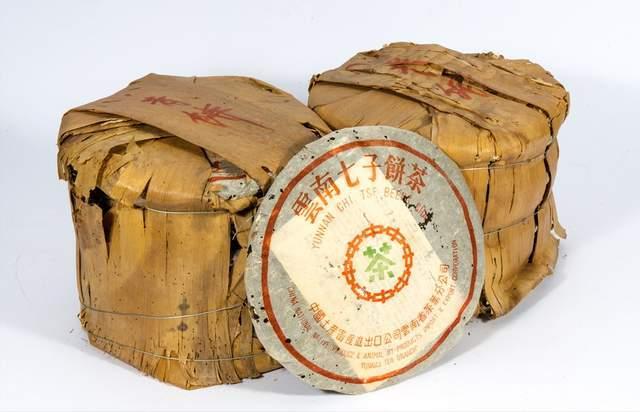 88青饼为何价值18万一饼？普洱茶价格背后的三大决定因素