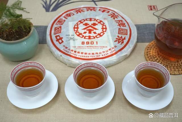 普洱茶的独特价值与选购标准，了解产地工艺储存要点