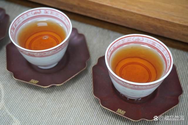 2006年福今布朗青饼深度解析，中老期普洱茶市场黑马传奇