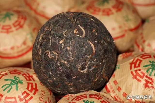 澜沧古茶001生茶来历揭秘 品质特征与收藏价值分析