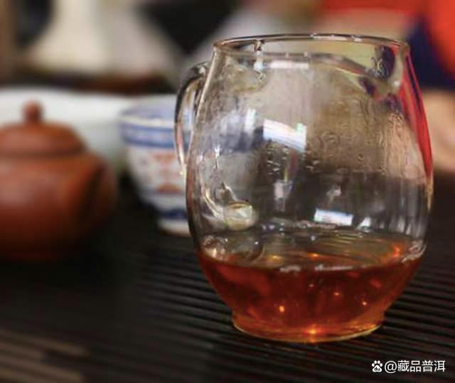 澜沧古茶001生茶来历揭秘 品质特征与收藏价值分析