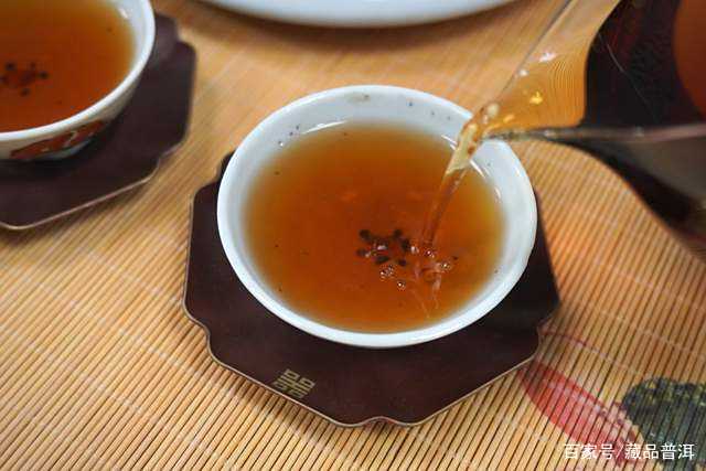 普洱茶五大冷知识：黑茶？茶龄？金花？