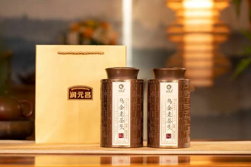 六堡茶老茶头与普洱老茶头风味差异解析 润元昌六堡老茶头新品上市:谷物糖甜香,绵绸米浆感,体感舒适畅轻