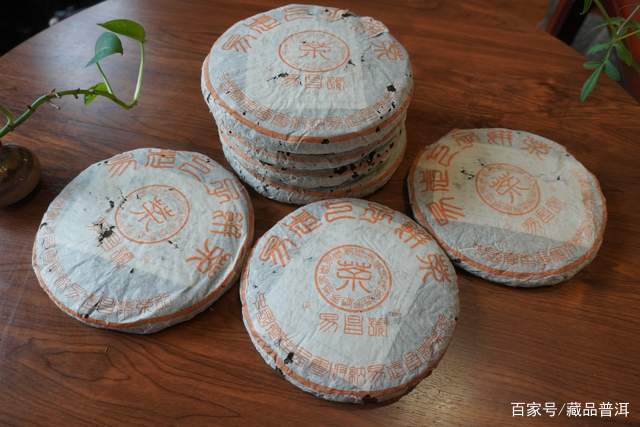 行业传奇：普洱茶经典名茶99易昌号与99绿大树