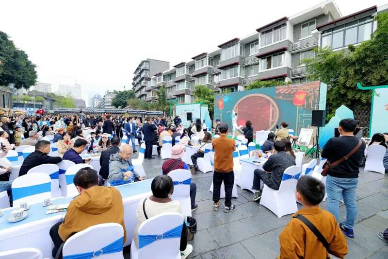 川茶产业新标杆:纳溪特早茶全域生态布局亮相蓉城 全国客商云集成都,共品中国春天的第一杯茶:纳溪特早茶