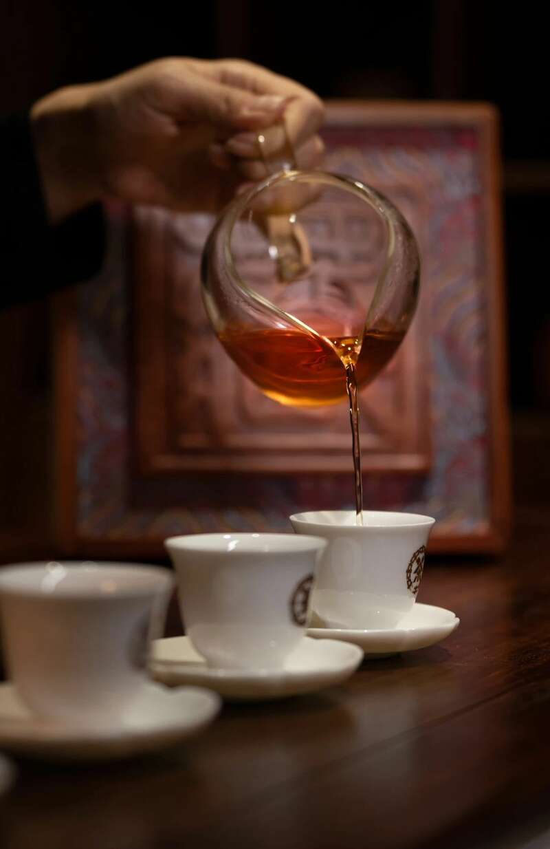 普洱老茶三重评价体系解析:提升品质与标准 时光酝酿 岁月陈香 中茶年份九十年代老茶-神品 普洱茶(生茶)紧压茶
