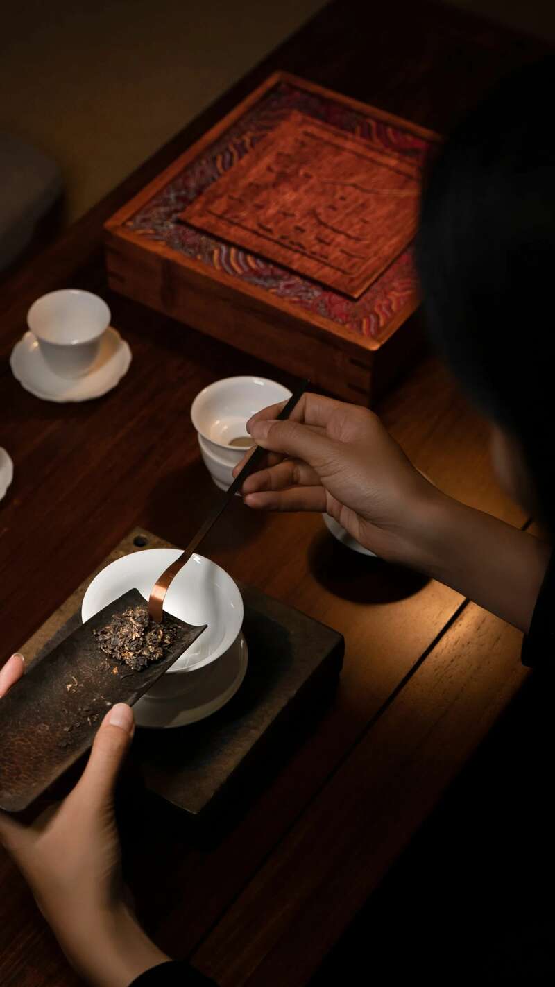 普洱老茶三重评价体系解析:提升品质与标准 时光酝酿 岁月陈香 中茶年份九十年代老茶-神品 普洱茶(生茶)紧压茶