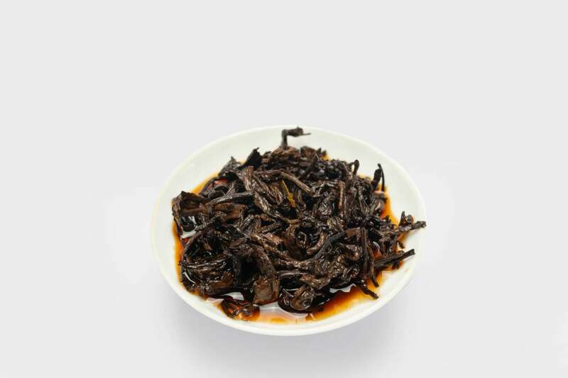 流年印象普洱熟茶刚柔并济 23年时光沉淀风味 时光印记2002-2025:廿三载坚守与突破 兴海茶【流年印象】重磅上市!