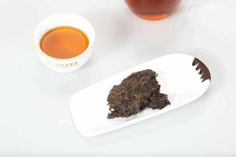 流年印象普洱熟茶刚柔并济 23年时光沉淀风味 时光印记2002-2025:廿三载坚守与突破 兴海茶【流年印象】重磅上市!