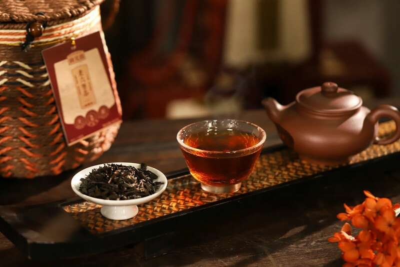 六堡茶槟榔香的综合感官体验与陈年魅力 润元昌12年陈 编筐私藏装槟榔香上市,浓香槟榔韵