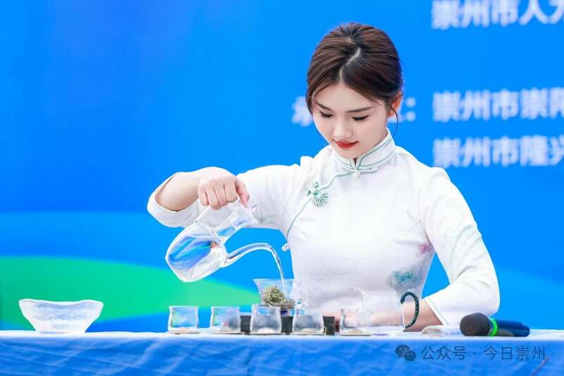2025年成都百万职工技能大赛崇州茶艺师比赛圆满成功! 2025年成都百万职工技能大赛崇州茶艺师比赛圆满成功!