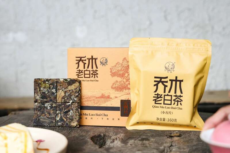 春日饮用白茶,自然工艺与体感调和之道 下关乔木老白茶 风起春意,适饮白茶