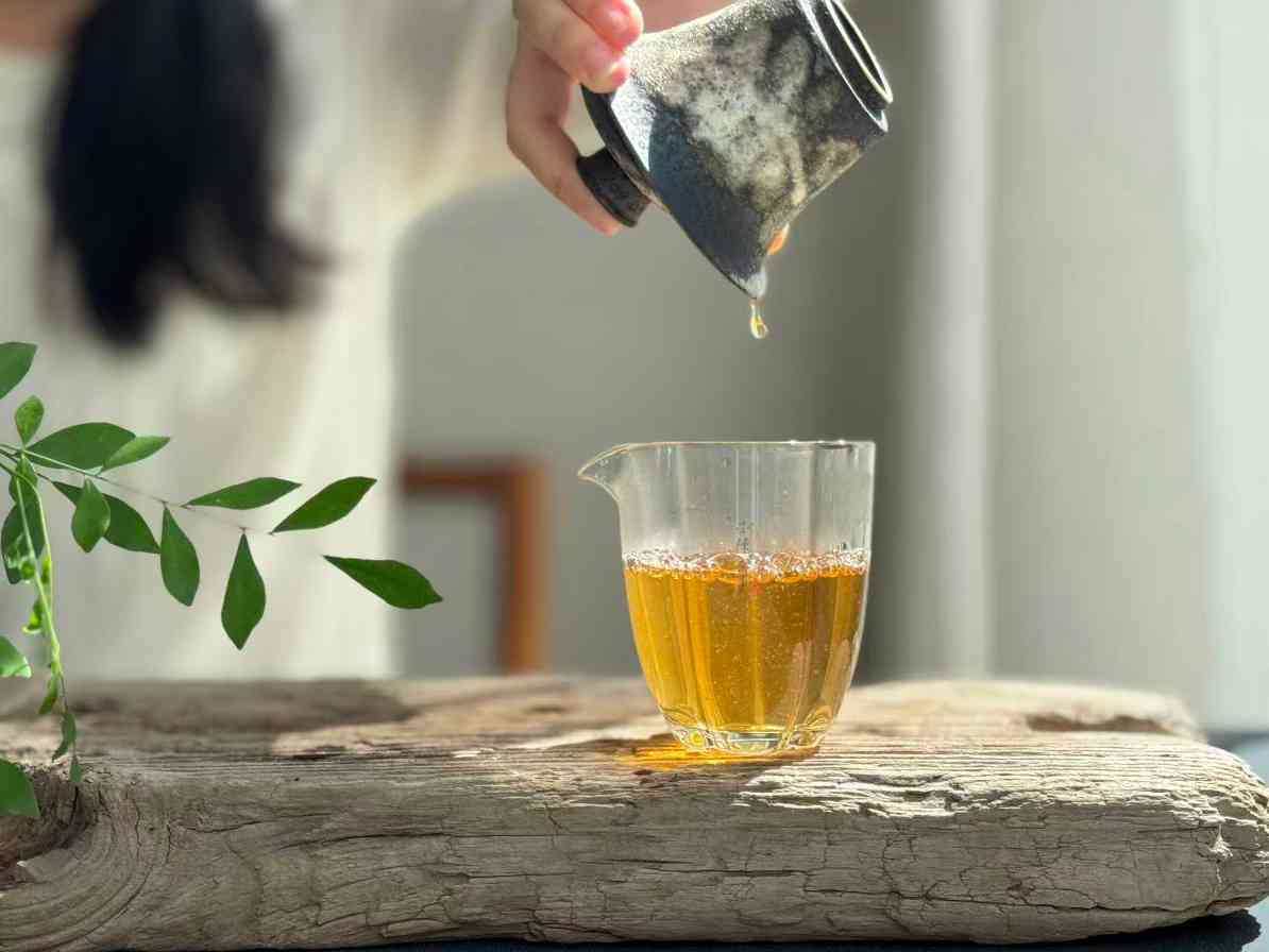 四种劣质岩茶特征揭秘：别再踩坑了