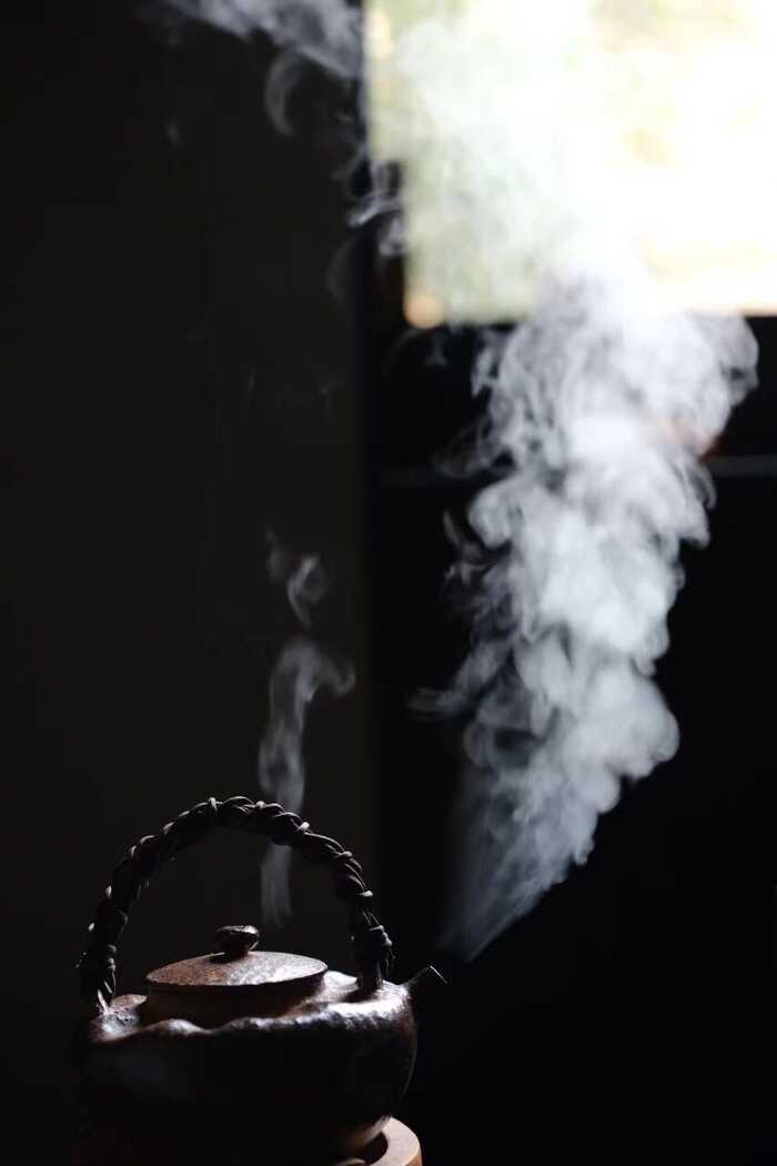 都说喝茶能减肥，可为什么“我”反而越喝越饿？